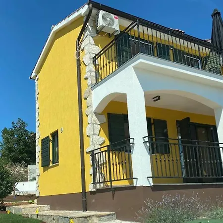 Villa Aurora Kastelir